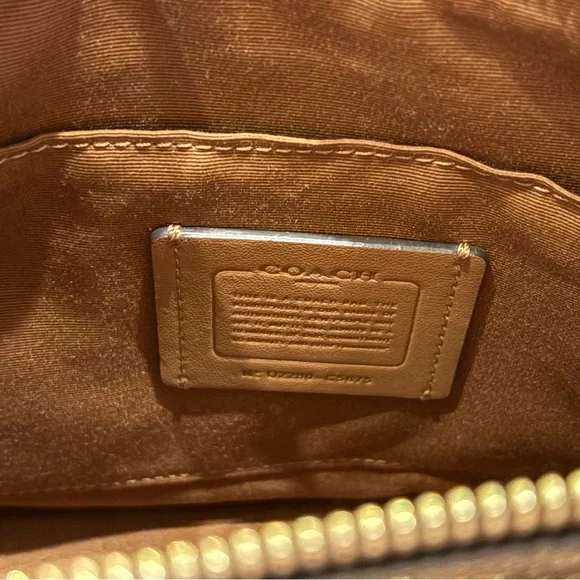 Coach monogram penny utility crossbody EUC with coin purse - Picture 5 of 7